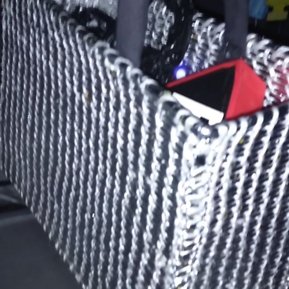 Handmade recycled straw bag - Picture 3 of 5